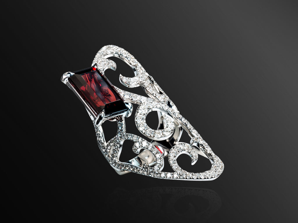 Jaipur Diamond and Garnet Ring